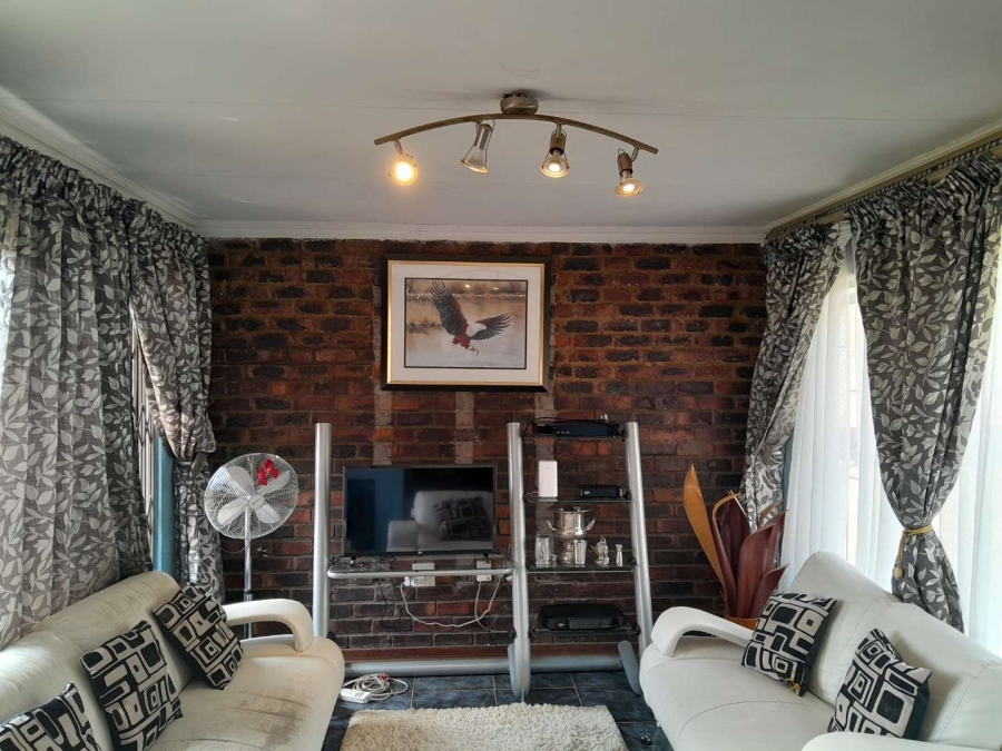 3 Bedroom Property for Sale in Elandspark Gauteng