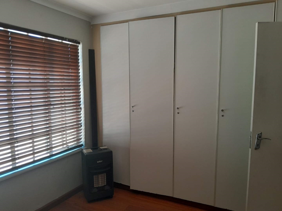 3 Bedroom Property for Sale in Verwoerdpark Gauteng