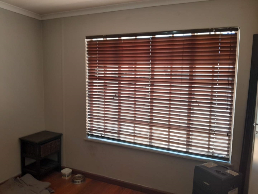 3 Bedroom Property for Sale in Verwoerdpark Gauteng
