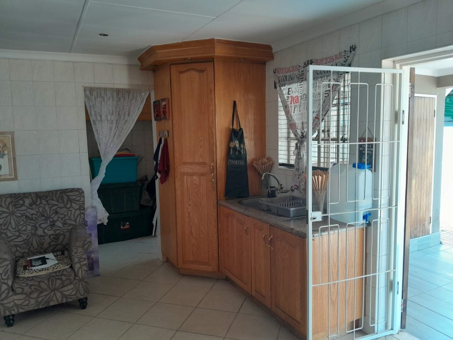 3 Bedroom Property for Sale in Verwoerdpark Gauteng