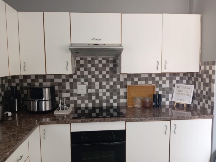 To Let 3 Bedroom Property for Rent in Lyndhurst Gauteng
