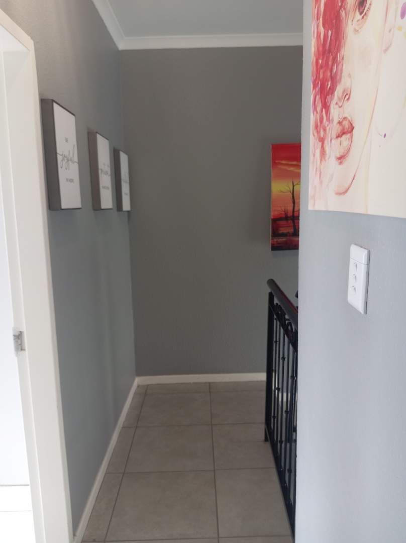 To Let 3 Bedroom Property for Rent in Lyndhurst Gauteng