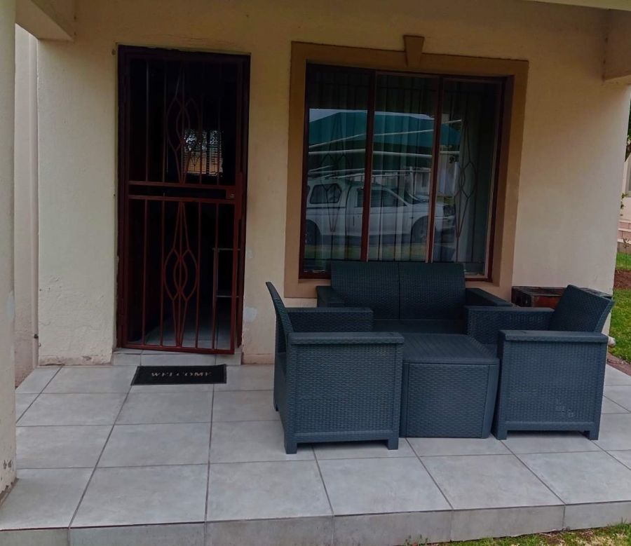 To Let 3 Bedroom Property for Rent in Lyndhurst Gauteng