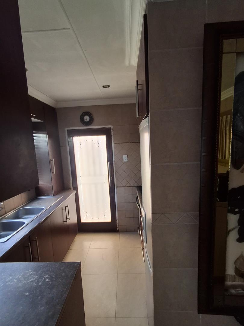 2 Bedroom Property for Sale in Mabopane Gauteng