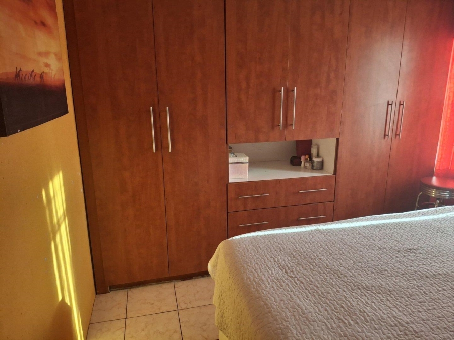 2 Bedroom Property for Sale in Mabopane Gauteng