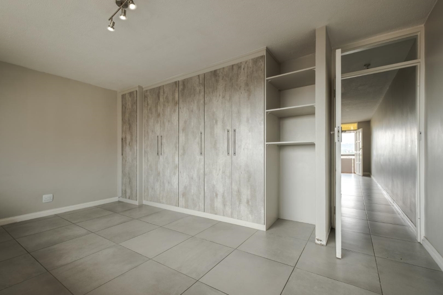 1 Bedroom Property for Sale in Hatfield Gauteng