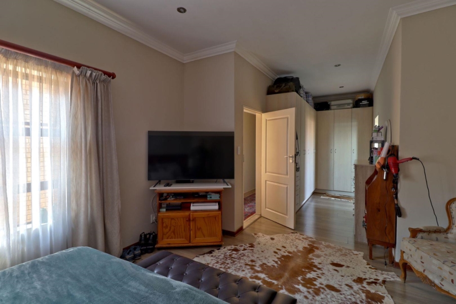 To Let 3 Bedroom Property for Rent in The Wilds Gauteng