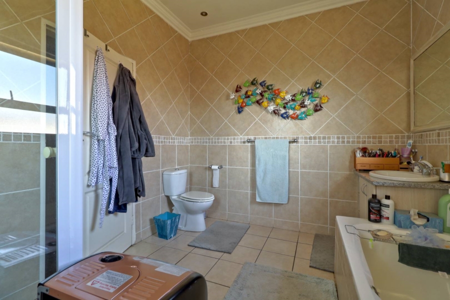 To Let 3 Bedroom Property for Rent in The Wilds Gauteng
