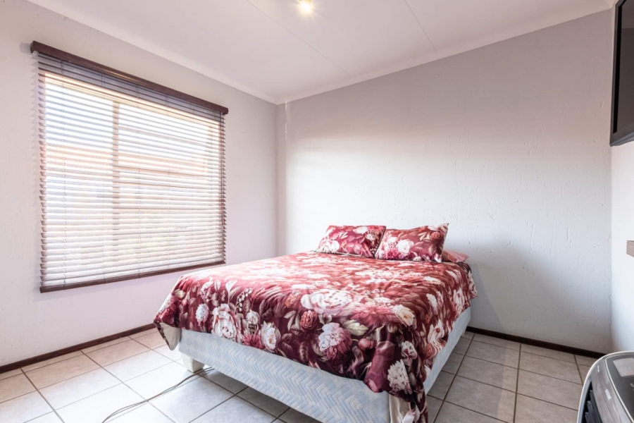 3 Bedroom Property for Sale in Wilgeheuwel Gauteng