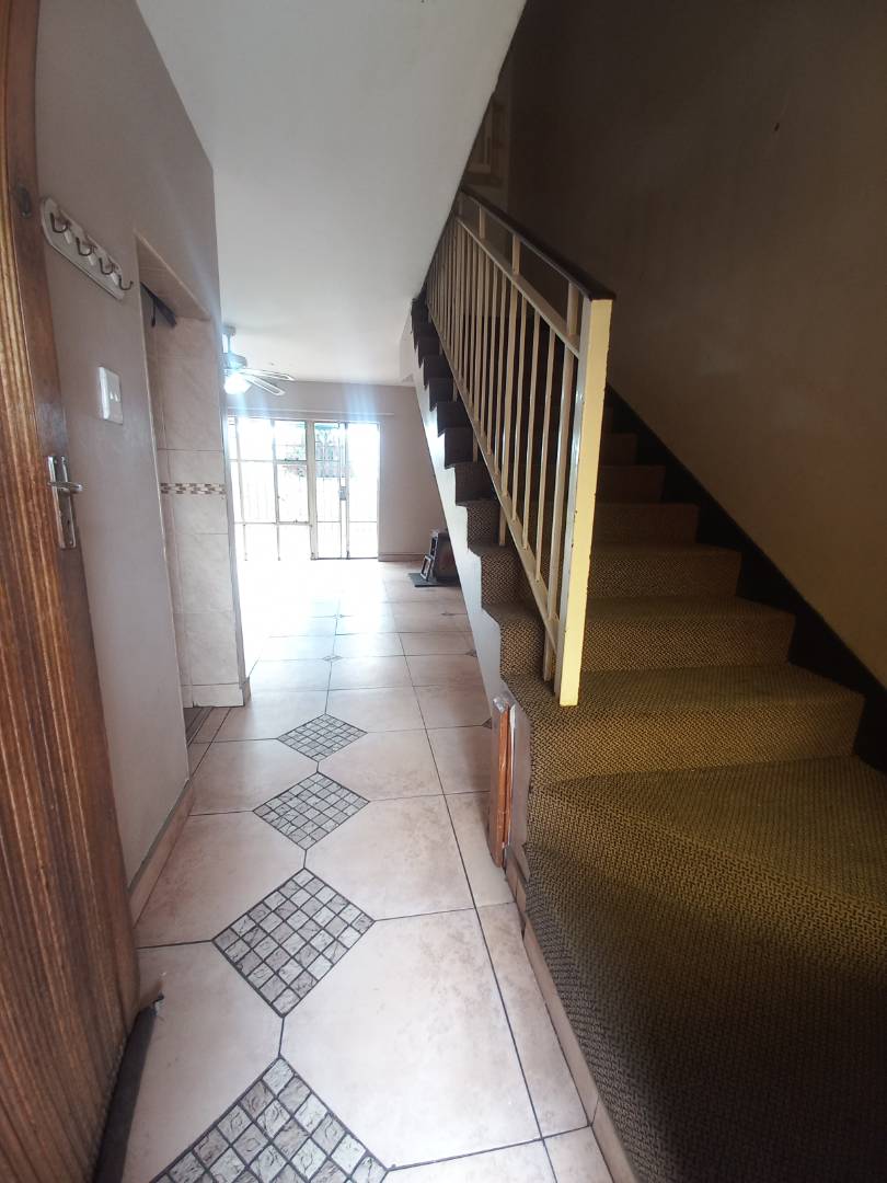 2 Bedroom Property for Sale in East Geduld Gauteng