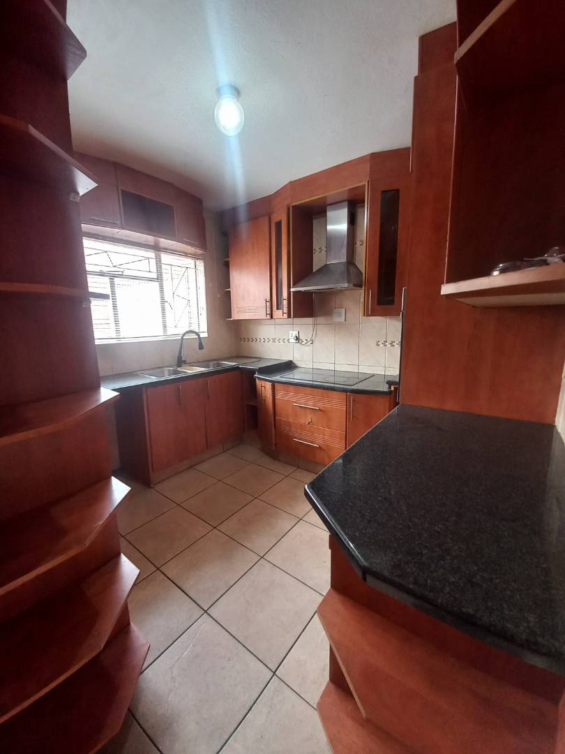 2 Bedroom Property for Sale in East Geduld Gauteng