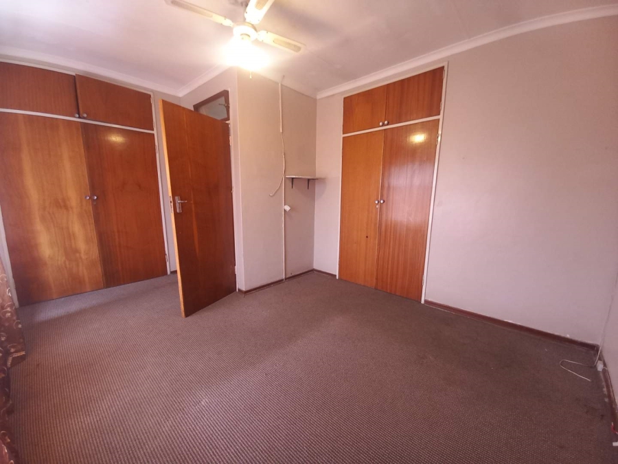 2 Bedroom Property for Sale in East Geduld Gauteng