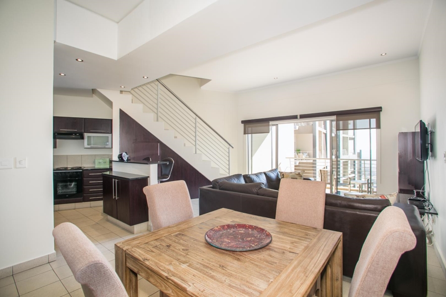 To Let 2 Bedroom Property for Rent in Sandhurst Gauteng