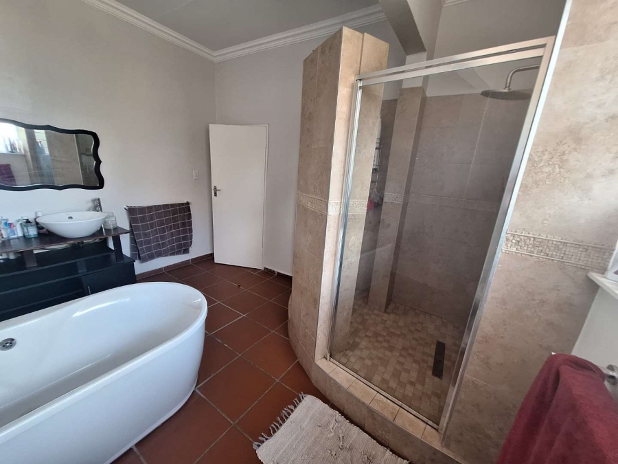 To Let 3 Bedroom Property for Rent in Ferndale Gauteng