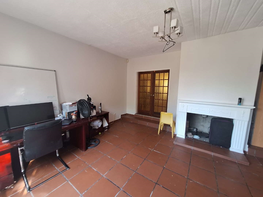 To Let 3 Bedroom Property for Rent in Ferndale Gauteng