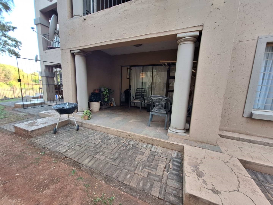 To Let 3 Bedroom Property for Rent in Weltevreden Park Gauteng