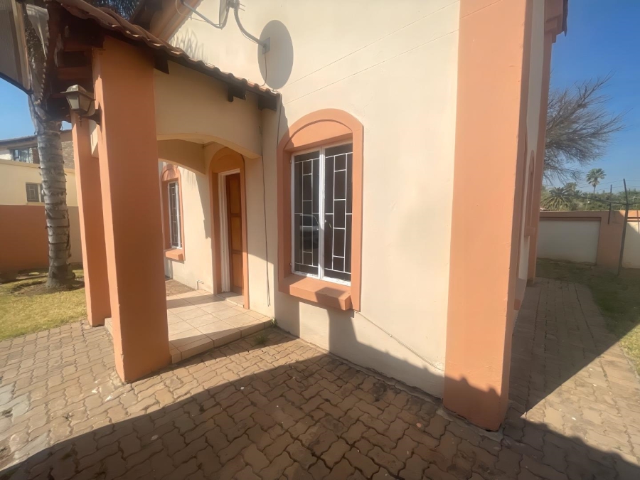 2 Bedroom Property for Sale in Birch Acres Gauteng