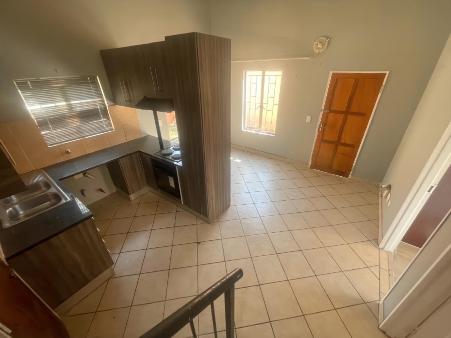 2 Bedroom Property for Sale in Birch Acres Gauteng