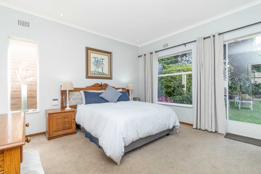 5 Bedroom Property for Sale in Constantia Kloof Gauteng