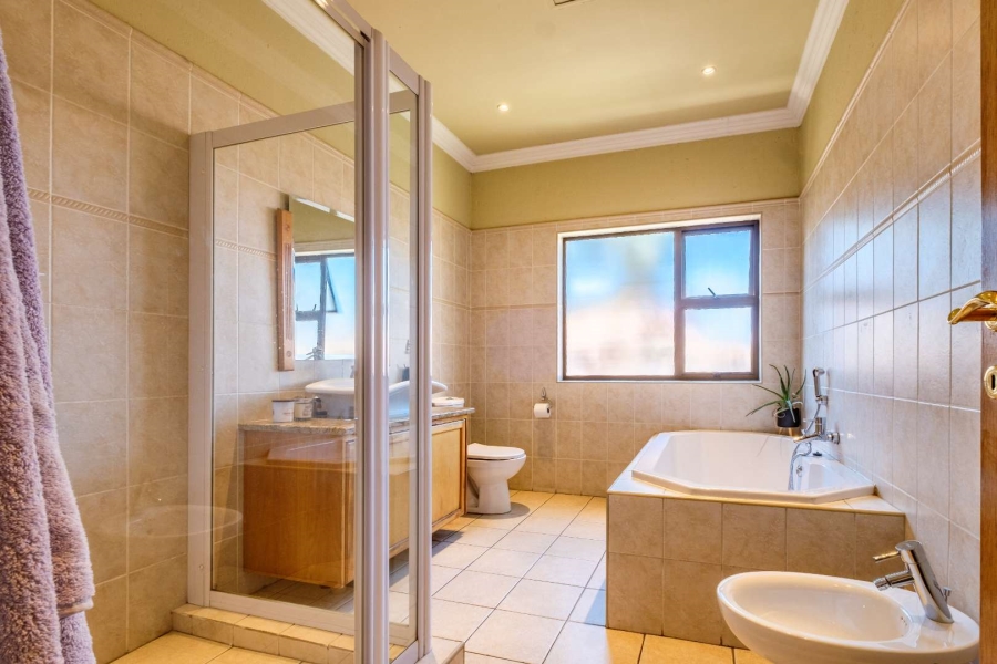 3 Bedroom Property for Sale in Libradene Gauteng