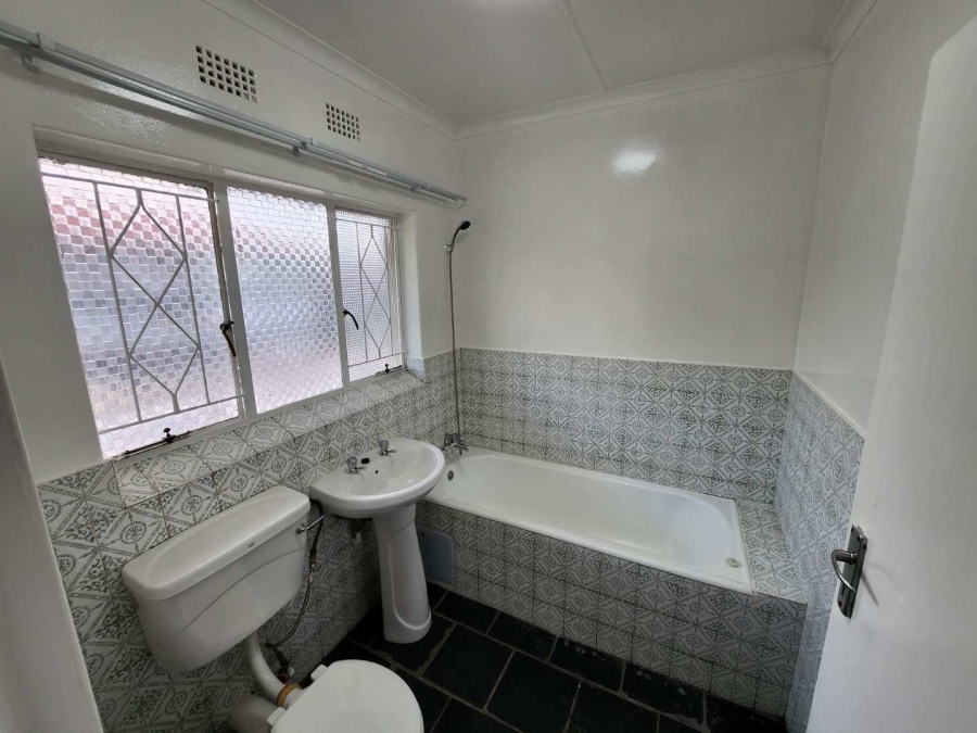 To Let 2 Bedroom Property for Rent in Windsor West Gauteng