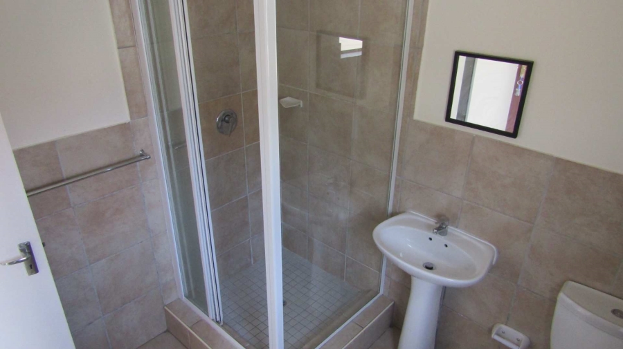 To Let 2 Bedroom Property for Rent in Noordhang Gauteng