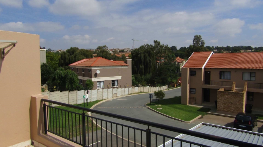 To Let 2 Bedroom Property for Rent in Noordhang Gauteng