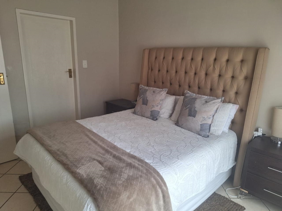 To Let 2 Bedroom Property for Rent in Monavoni Gauteng