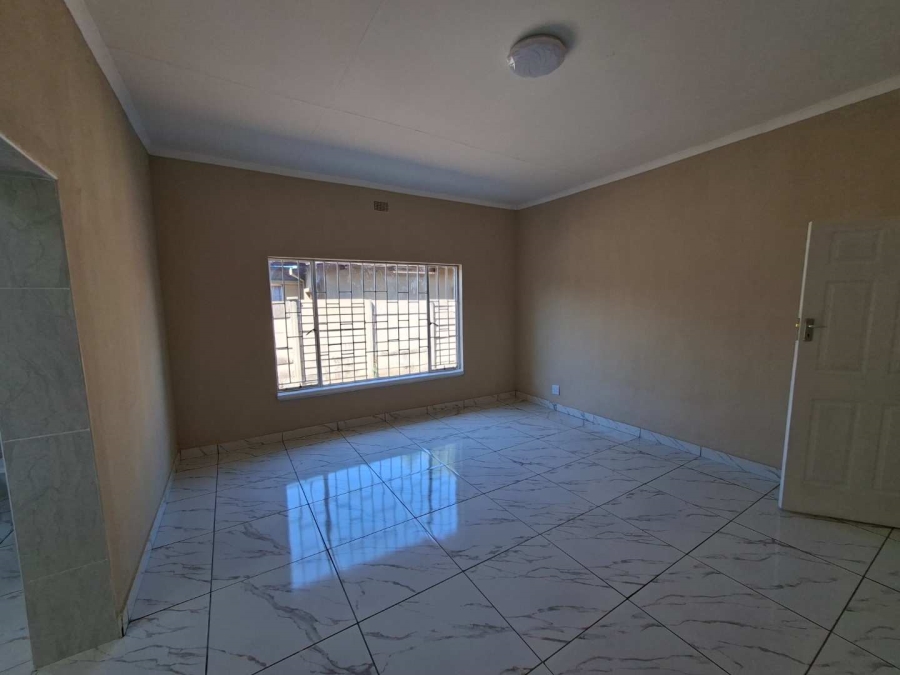 4 Bedroom Property for Sale in Villieria Gauteng