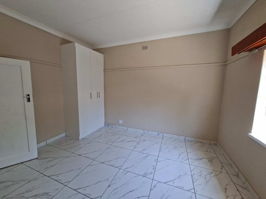 4 Bedroom Property for Sale in Villieria Gauteng