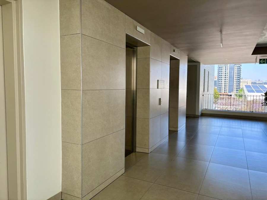 To Let 1 Bedroom Property for Rent in Rosebank Gauteng