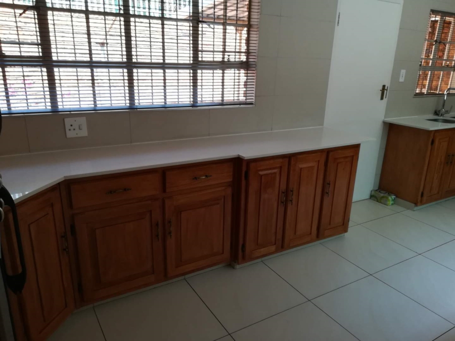 To Let 3 Bedroom Property for Rent in Lynnwood Ridge Gauteng