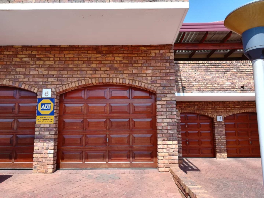 To Let 3 Bedroom Property for Rent in Lynnwood Ridge Gauteng