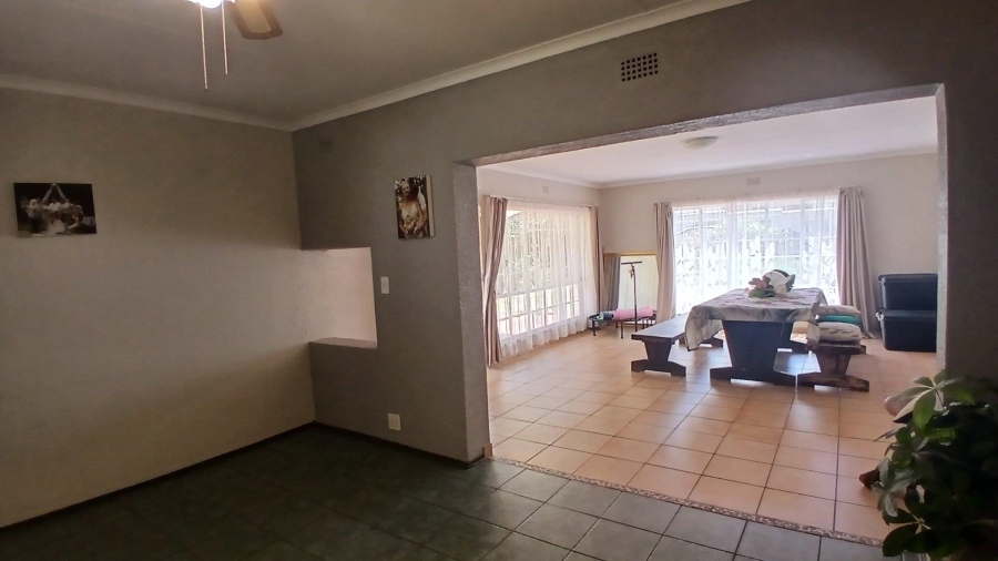 To Let 0 Bedroom Property for Rent in Van Riebeeck Park Gauteng