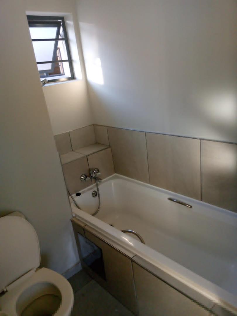 2 Bedroom Property for Sale in Jabulani Gauteng