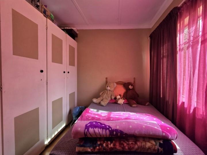 3 Bedroom Property for Sale in General Albertspark Gauteng
