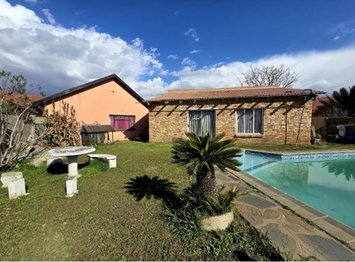 3 Bedroom Property for Sale in General Albertspark Gauteng