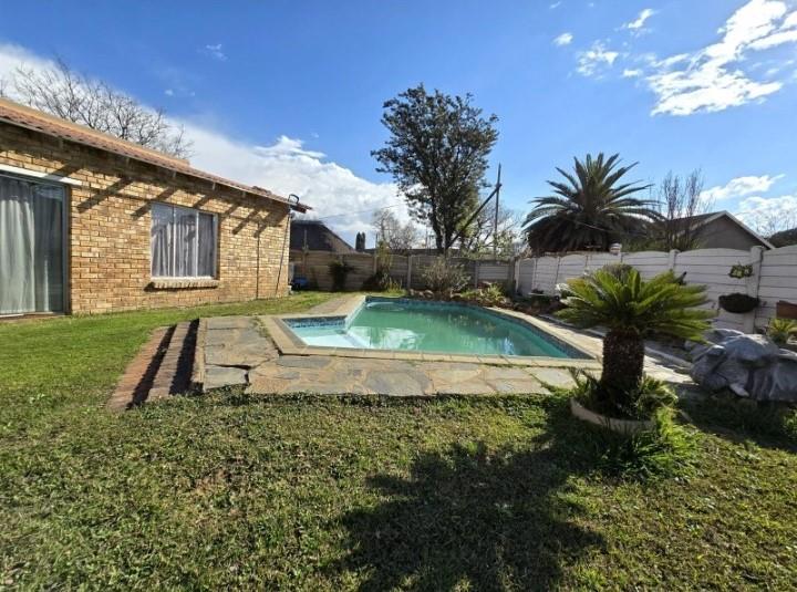 3 Bedroom Property for Sale in General Albertspark Gauteng