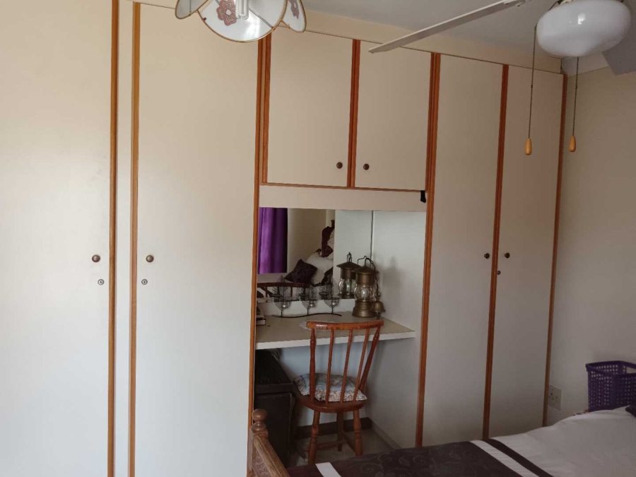 5 Bedroom Property for Sale in Ninapark Gauteng