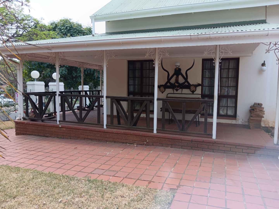 5 Bedroom Property for Sale in Ninapark Gauteng