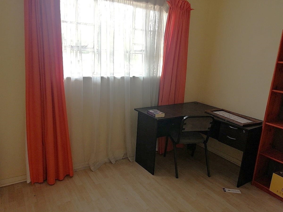 2 Bedroom Property for Sale in Woodmead Gauteng