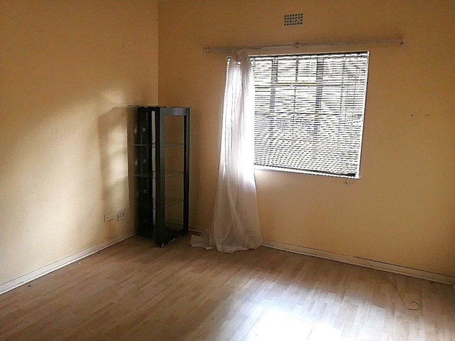 2 Bedroom Property for Sale in Woodmead Gauteng