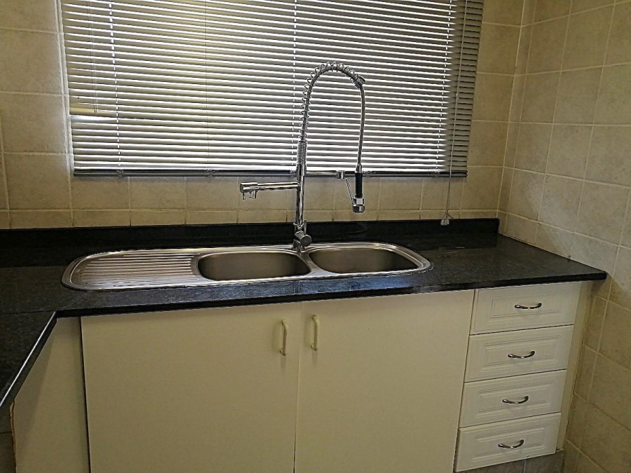 2 Bedroom Property for Sale in Woodmead Gauteng