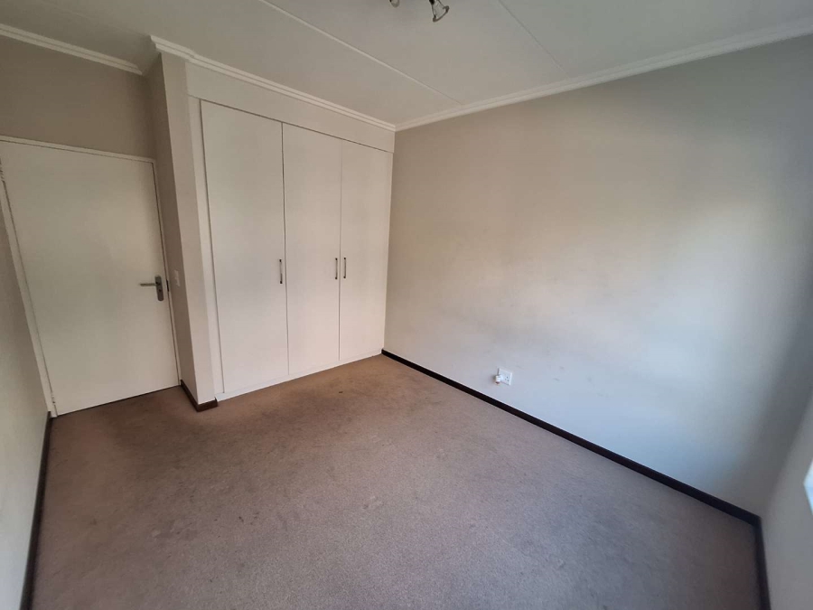 2 Bedroom Property for Sale in Bryanston Gauteng