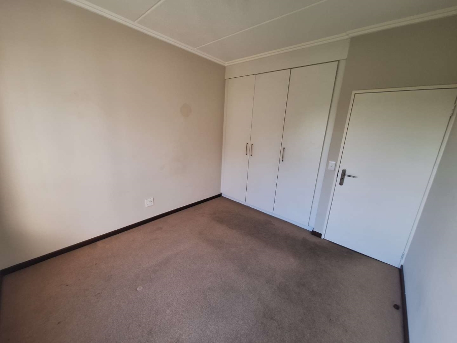 2 Bedroom Property for Sale in Bryanston Gauteng