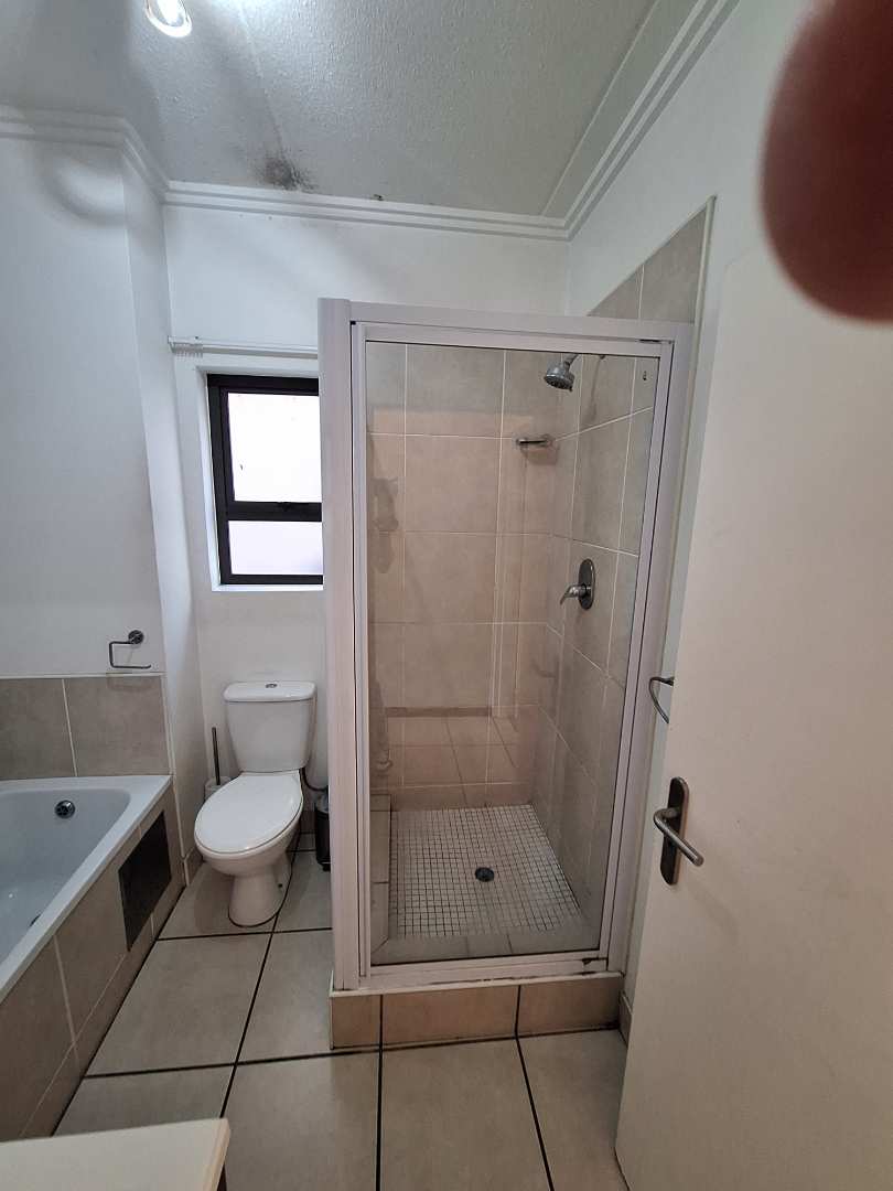 2 Bedroom Property for Sale in Bryanston Gauteng