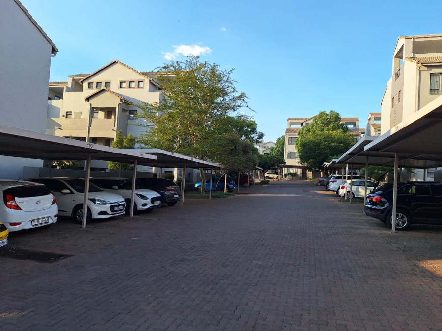 2 Bedroom Property for Sale in Bryanston Gauteng