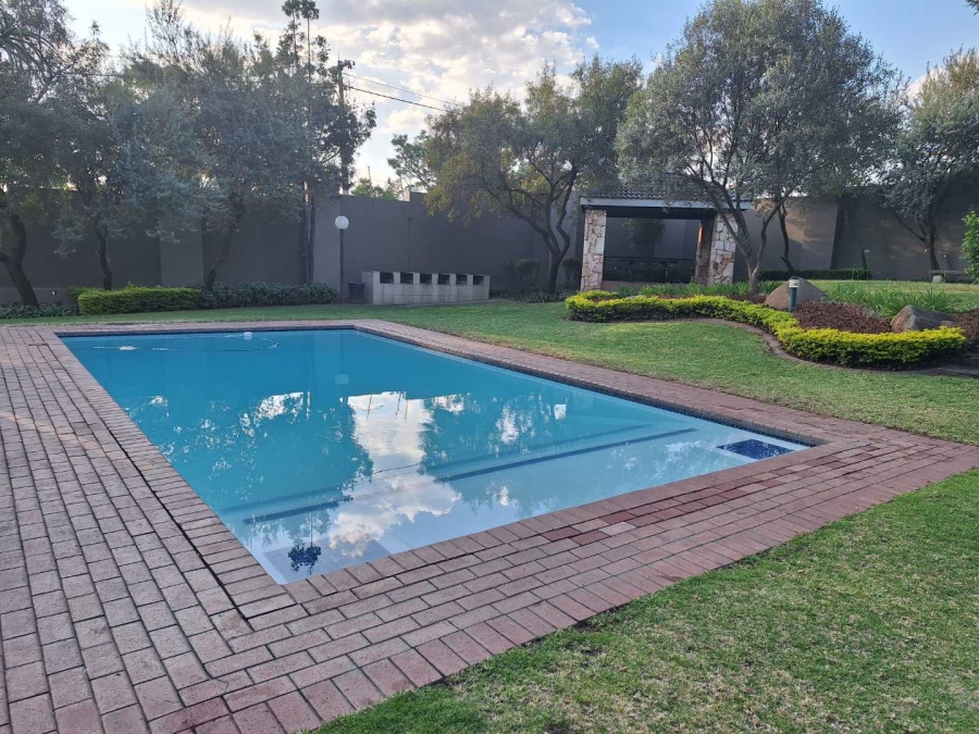 2 Bedroom Property for Sale in Bryanston Gauteng