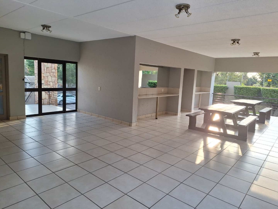 2 Bedroom Property for Sale in Bryanston Gauteng
