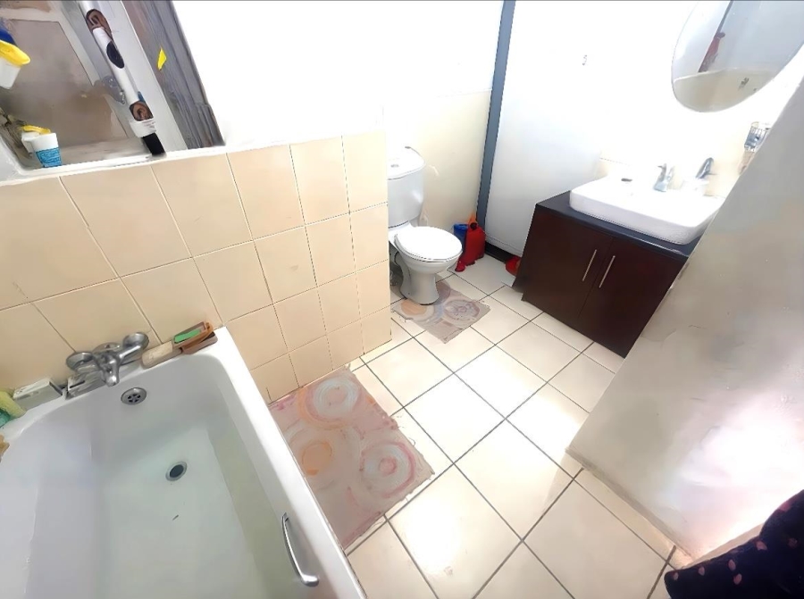 1 Bedroom Property for Sale in Norkem Park Gauteng